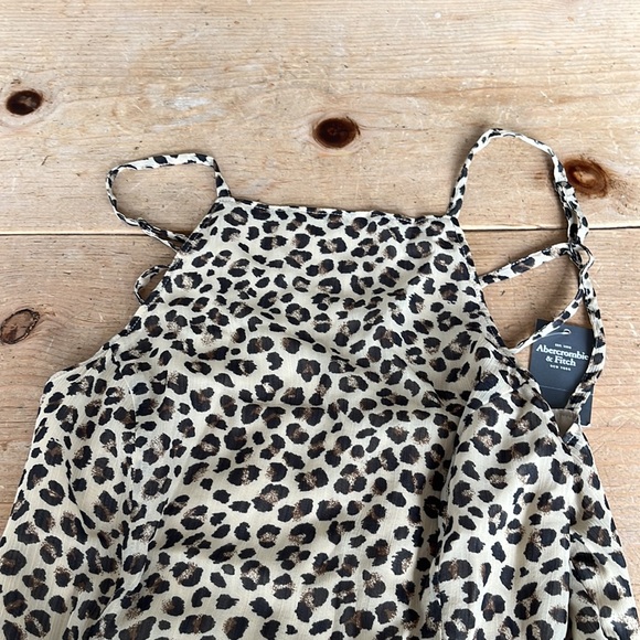 Abercrombie & Fitch leopard print lined dress. - Picture 3 of 6